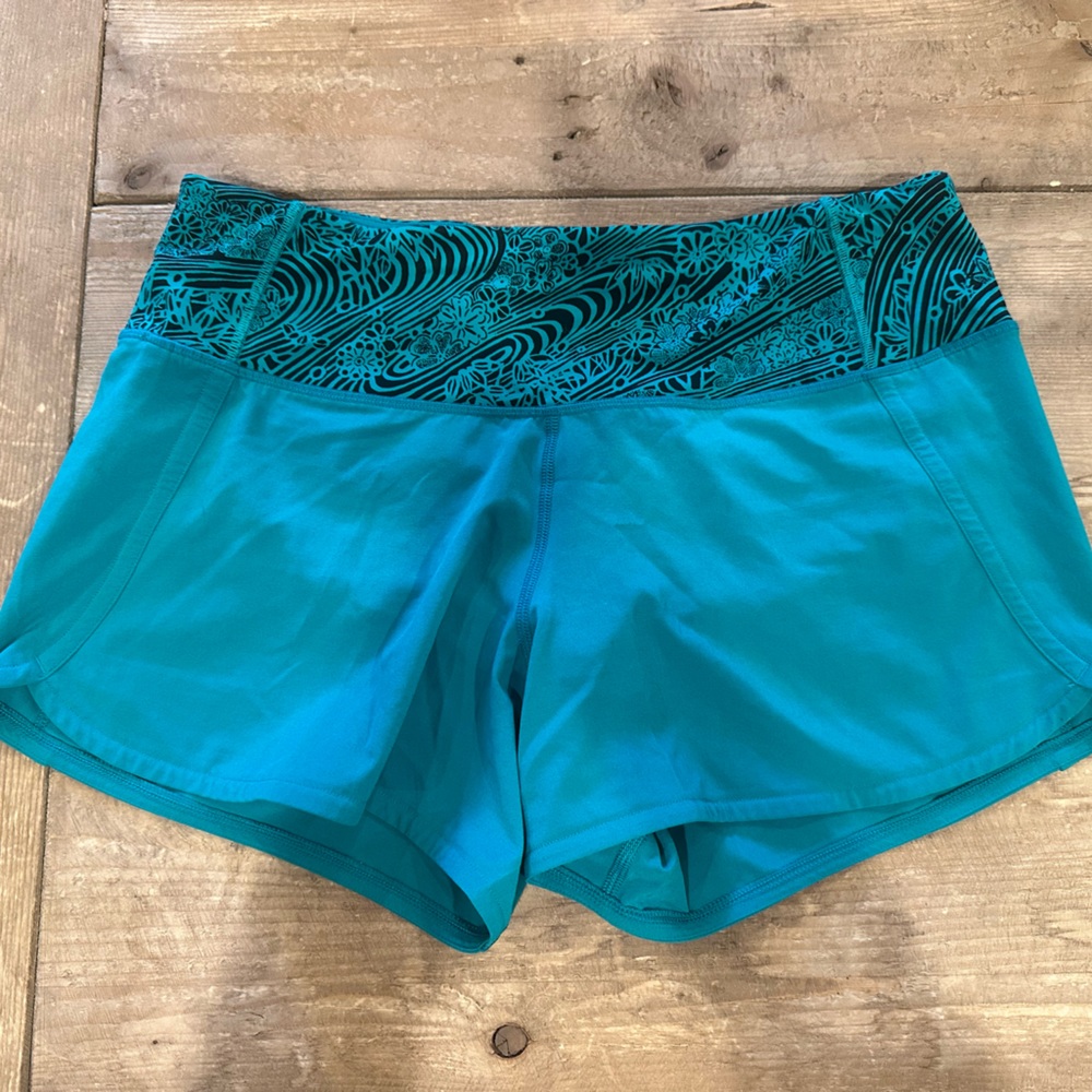 Ladies size 4, Lululemon running shorts, emerald green